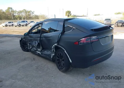 2016 Tesla Model X 60D/70D/75D/90D/P100D from USA, damaged, VIN 5YJXCBE27GF020351